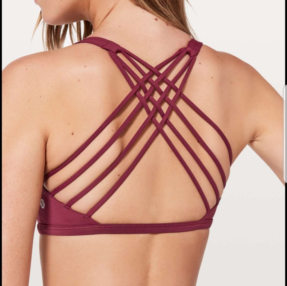 Lululemon free to be wild bra